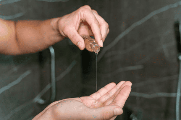圖片來源:可商用圖庫/檢視頭皮屬性
